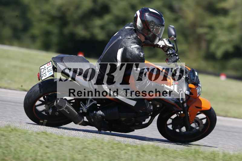 /43 08.08.2025 Discover the Bike ADR/Bike 1 gruen/200